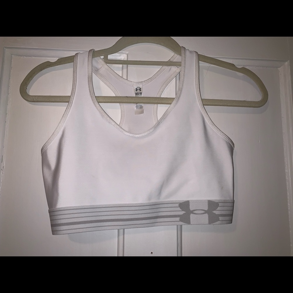 Sports bras, All name brand! Under armor & Reebok!